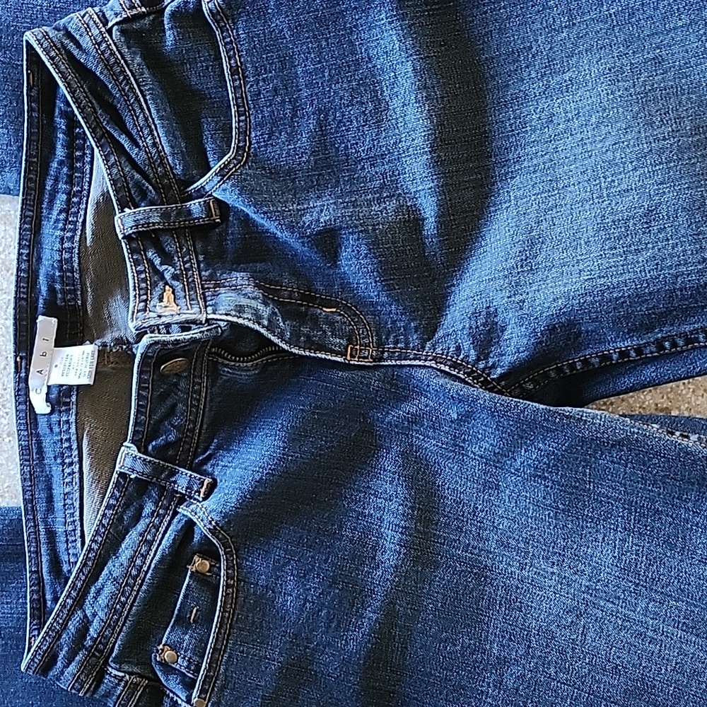 CAbi Slim Straight Leg Jean Size 8, Like New - Picture 4 of 10